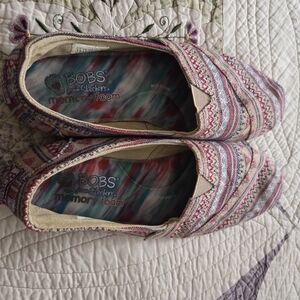 SKETCHER Bob's Shoes Size 7.5